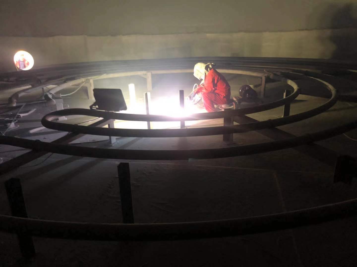 中國石油遼河石化儲罐噴鋁項目